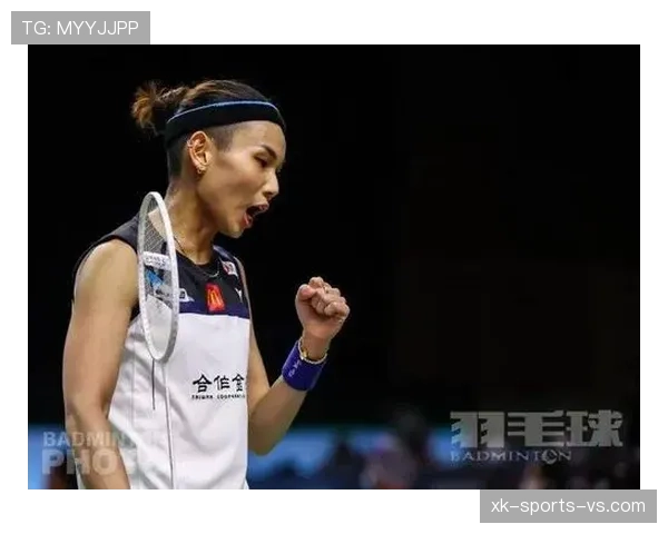 戴资颖赛场外竟然这么朴素？对比她拿奖金的架势差太多了！