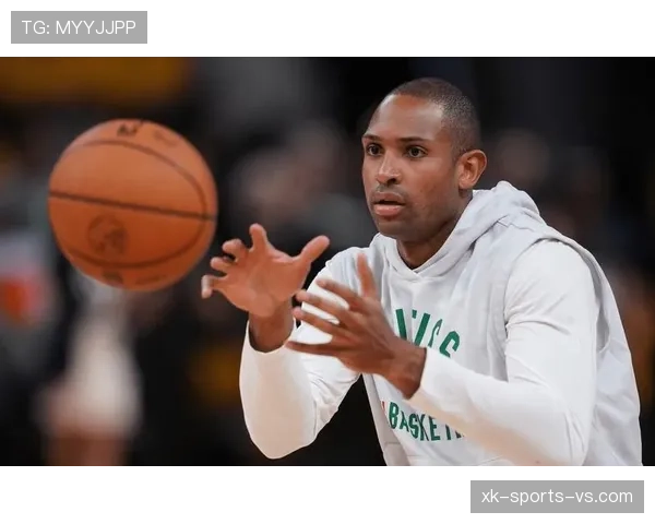 巴尼亚尼利用挡拆创造错位机会提升内线得分效率