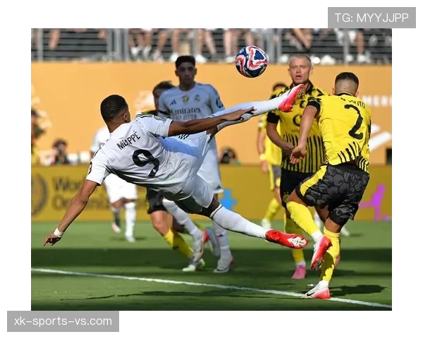 曼城阵容轮换在争冠关键阶段面临考验，稳定性走势与战绩变化引发关注